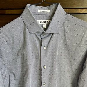 Men’s slim fit dress shirt